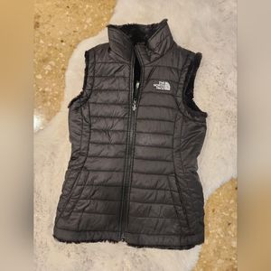 The North Face Revesible Vest XS